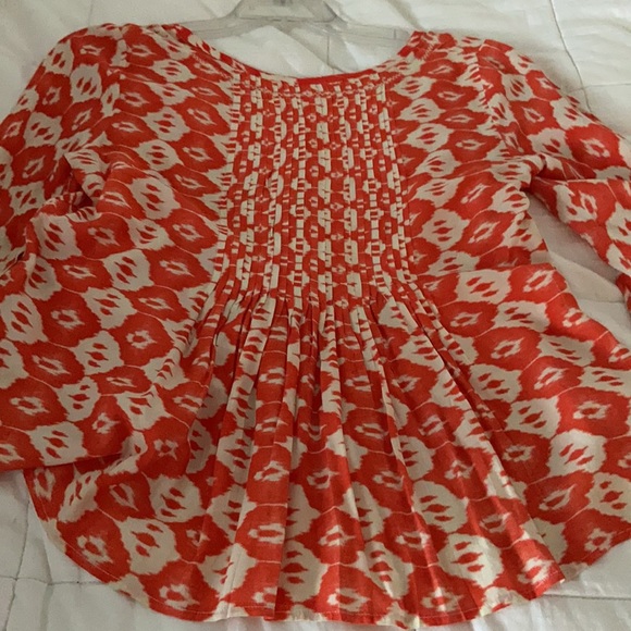 Top - Picture 3 of 3